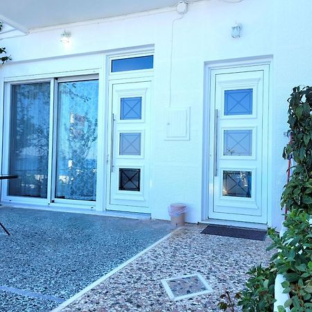 Antony'S Apartment Sea View Tiros Exterior photo